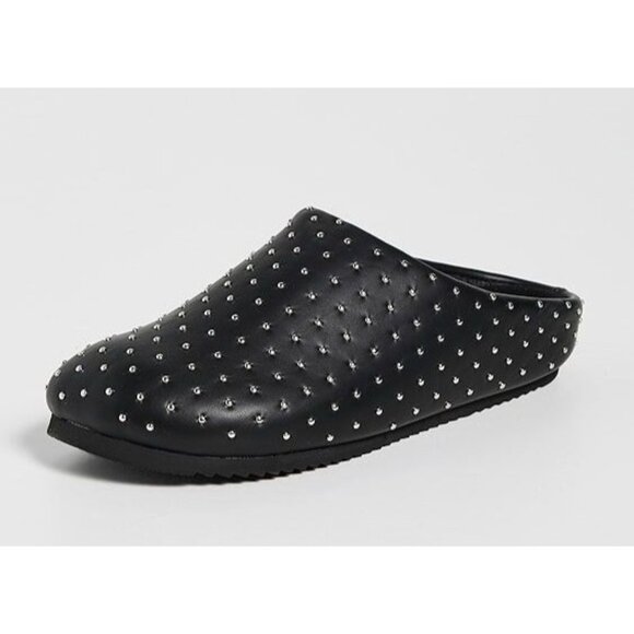 ROAM Studdy Clogs in Black